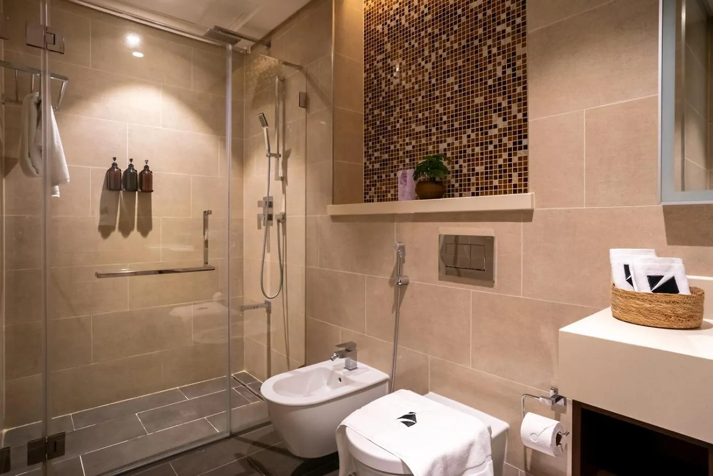 Apartment New Spacious 1Br With Pool And Gym Dubai United Arab Emirates