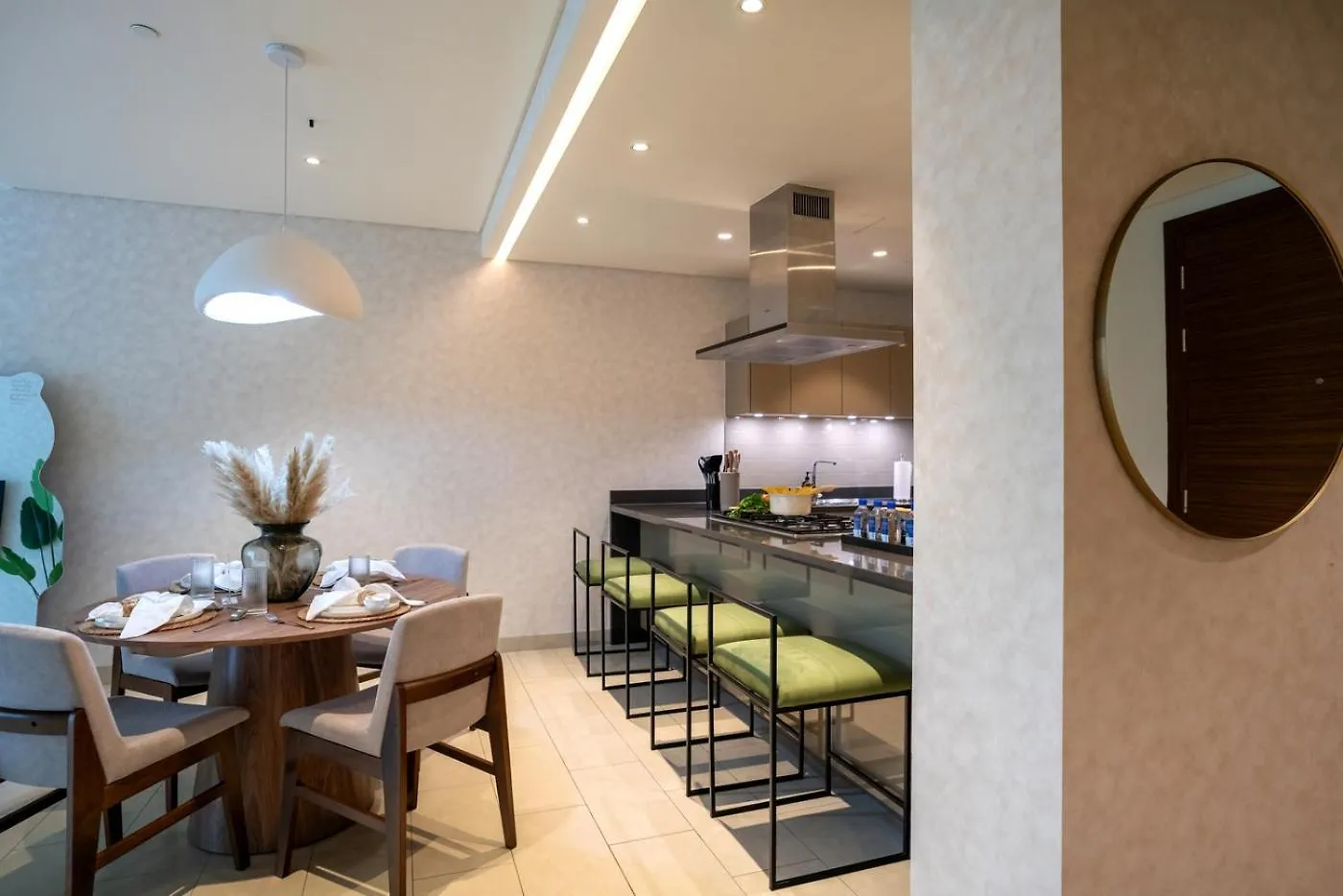 New Spacious 1Br With Pool And Gym Dubai